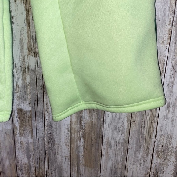 NWT Missguided Green Flare Track Pants - Picture 3 of 8